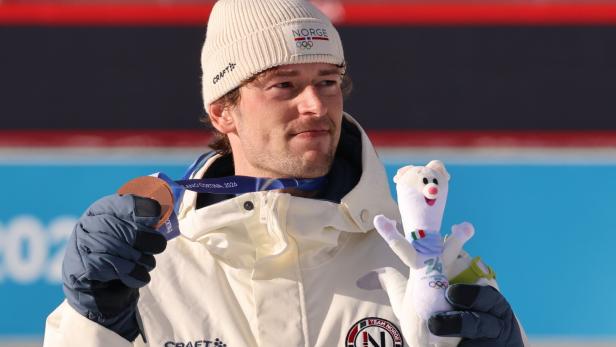 Biathlet Sturla Holm Laegreid mit Bronze-Medaille bei Olympia.