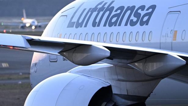FILES-GERMANY-AVIATION-TRANSPORT-LABOUR