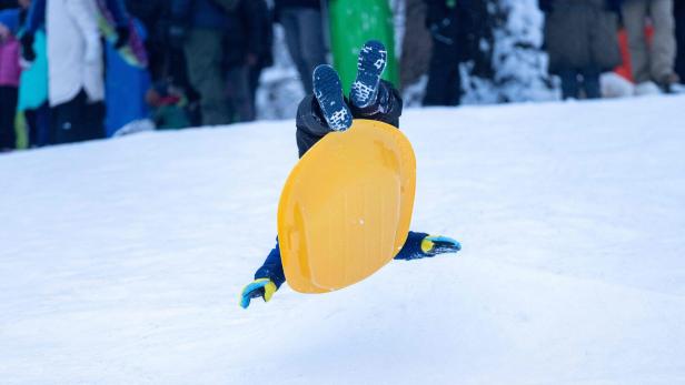 US-MAJOR-NOR'EASTER-BRINGS-BLIZZARD-CONDITIONS-TO-NORTHEAST