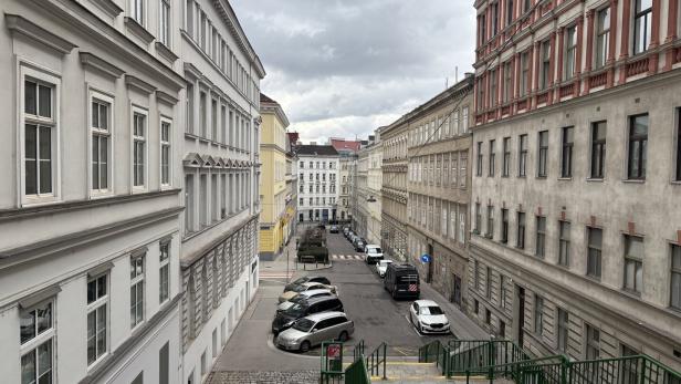 Mariahilf, Corneliusstiege