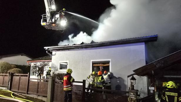 Tödlicher Wohnhausbrand: Heiße Asche war Auslöser