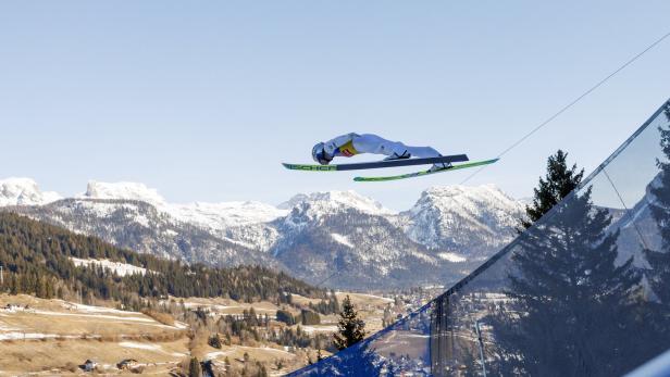 236,5-m-Flug: Johannes Lamparter