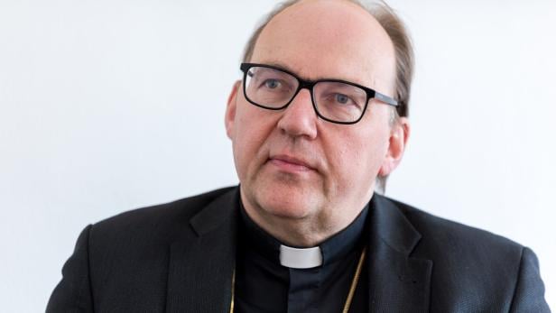 INTERVIEW MIT DIÖZESANBISCHOF HERMANN GLETTLER