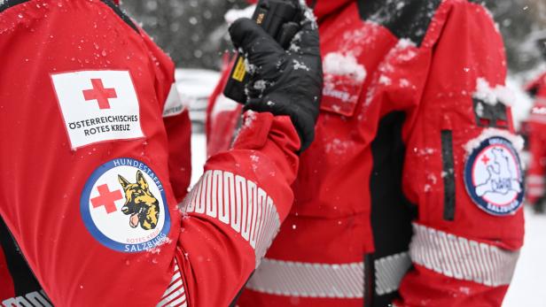 ++ THEMENBILD ++   SUCHHUNDE / ROTES KREUZ / GESUNDHEIT / ALPINISMUS / FREIZEIT / LAWINENTRAINING