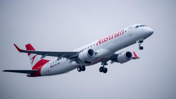 ++ THEMENBILD ++ AUSTRIAN AIRLINES / REISEN / FLUGZEUG / TOURISMUS