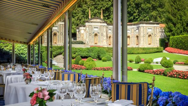 Blick vom Hotel "Villa d'Este" in den historischen Mosaikgarten 