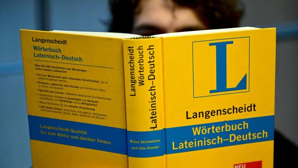 KI statt Lateinstunden: Mutloser Minister, schlechter Deal für Schulen