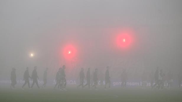 Kein Durchblick in Ried: Nebel verhindert das Halbfinale