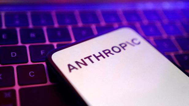 FILE PHOTO: Illustration shows Anthropic logo