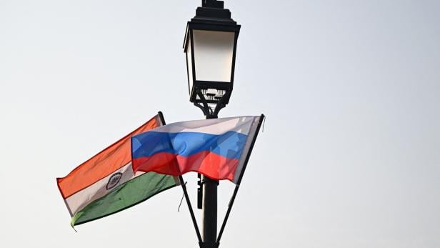 INDIA-RUSSIA-DIPLOMACY-DEFENCE-TRADE