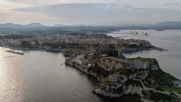 GREECE-EU-ENVIRONMENT-POLLUTION-WASTE-TOURISM-CLIMATE