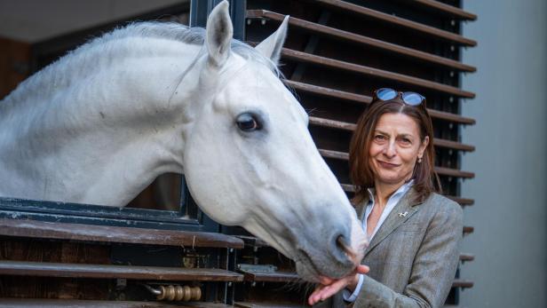 Alexandra Kaszay wird neue Chefin der Hofreitschule