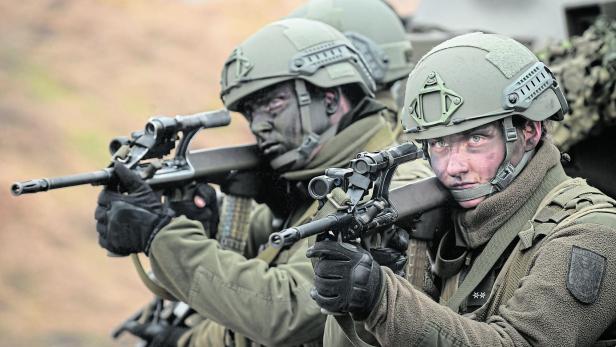 52 Prozent sind für Verlängerung des Wehrdiensts 