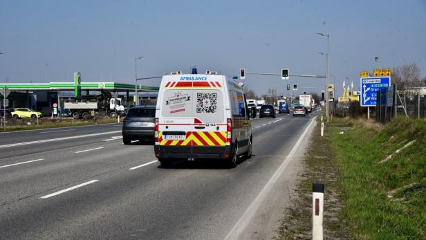 Die Unfallstelle auf der B17 in Traiskirchen