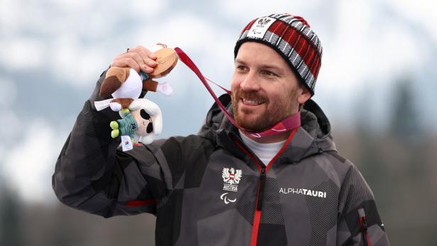 Para Alpine Skiing - Men's Alpine Combined Standing Victory Ceremony