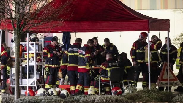Postal bus catches fire in Switzerland, several killed and injured