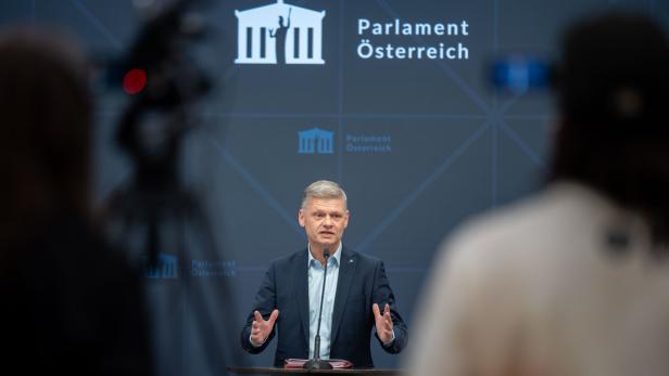 PILNACEK-U-AUSSCHUSS: HANGER (ÖBP)