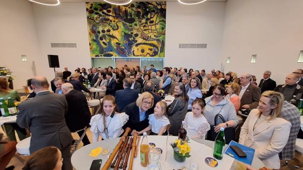 Mikl-Leitner bei Kulturpräsentation 