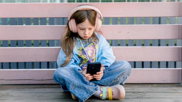 In Kinder-Kopfhörern wurden gefährliche Stoffe gefunden. (Symbolbild)