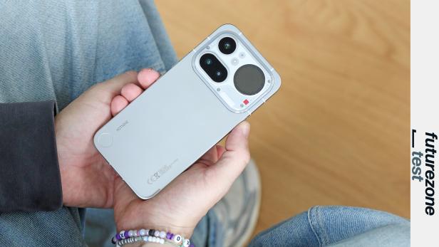 Nothing Phone (4a) Pro