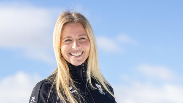 EINKLEIDUNGSPRÄSENTATION ÖOC UND ÖPC FÜR DIE OLYMPISCHEN WINTERSPIELE IN ITALIEN: HAUSER