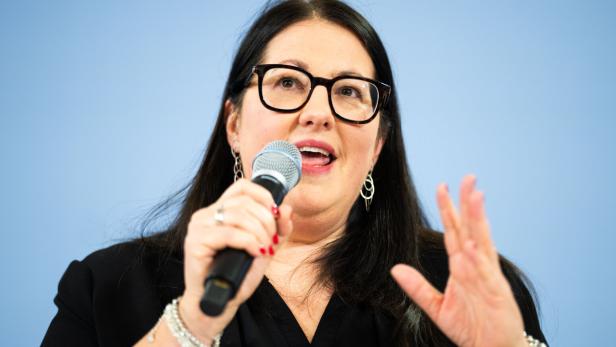 PRESSEKONFERENZ DER SPÖ WIEN ZU WICHTIGEN BESCHLÜSSEN DER WIENER PARTEIGREMIEN: GAAL