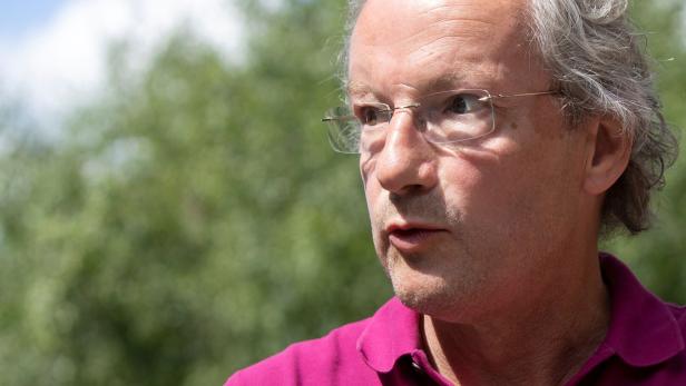 FILES-AUSTRIA-ENTERTAINMENT-MUSIC-OPERA-HEALTH-WELSER-MOEST