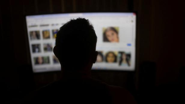 How OnlyFans empire profited off porn star imposters