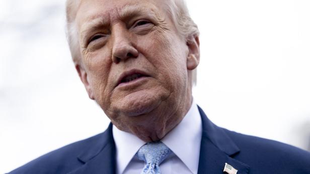 US President Trump departs the White House to spend the weekend at Mar-a-Lago