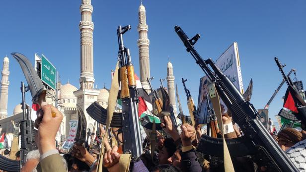 Houthi supporters rally in solidarity with the Palestinians after Israel, Hamas ceasefire deal
