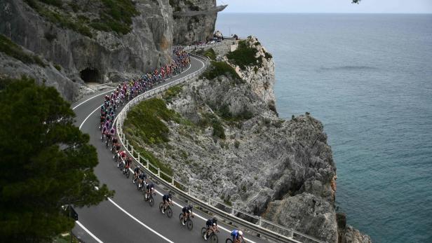 CYCLING-ITA-MILAN-SANREMO