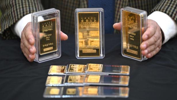 SKOREA-COMMODITIES-MARKETS-GOLD