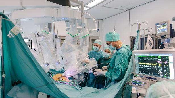 Tabuthema Darmvorfall: Chirurgische Behandlung ohne künstlichen Darmausgang