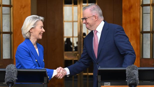 EU chief meets Australina PM at Parliament House in Canberra