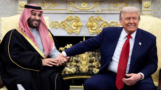 Der Kronprinz Saudi-Arabiens, Mohammed bin Salman, und US-Präsident Donald Trump im November 2025 in Washington.