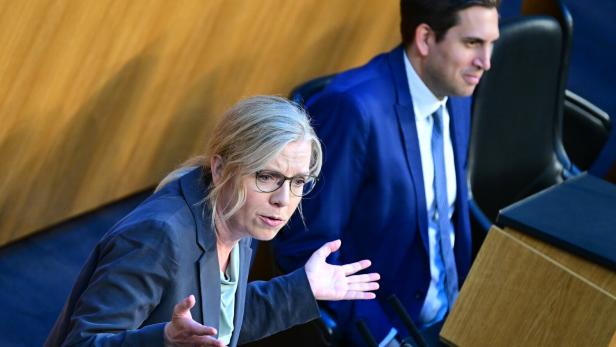 NATIONALRAT: GEWESSLER (GRÜNE) / PRÖLL (ÖVP)