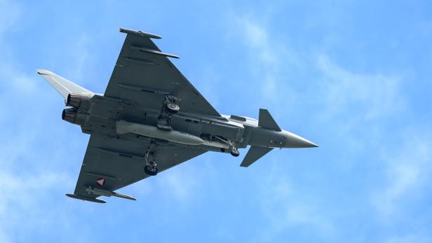 Ein Eurofighter fing die US-Flugzeuge ab