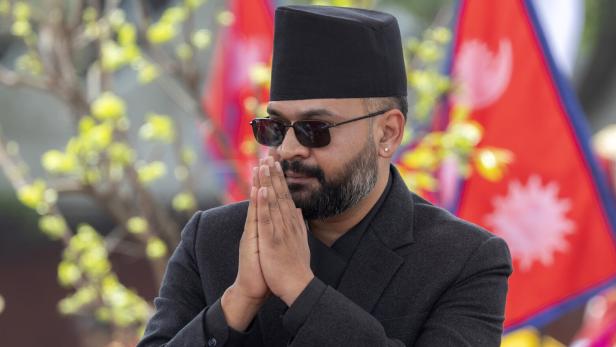 Vereidigungszeremonie von Balendra Shah