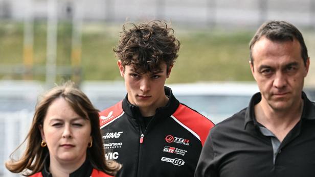 Oliver Bearman konnte nach dem Crash selbst gehen.