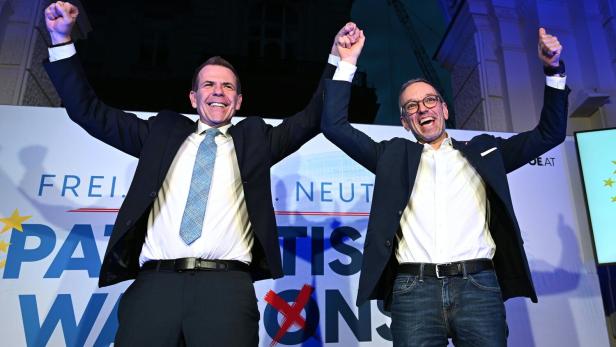 EU-WAHL IN ÖSTERREICH: WAHLPARTY DER FPÖ / VILIMSKY / KICKL