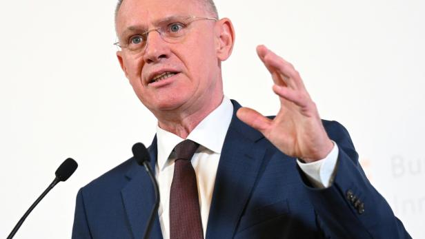 PRÄSENTATION INNENMINISTERIUM "KRIMINALSTATISTIK ÖSTERREICH 2025": KARNER (ÖVP)