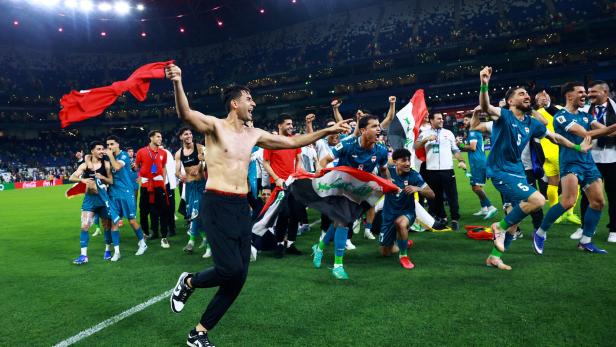 Jubel beim Irak nach dem 2:1 gegen Bolivien.