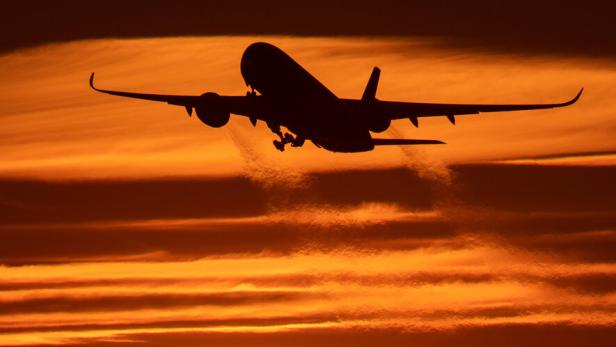 Abendstimmung am Flughafen