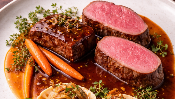 Lammgerichte mit raffinierter Präsentation