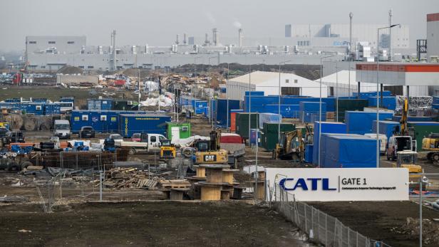 Battery factories in Hungary