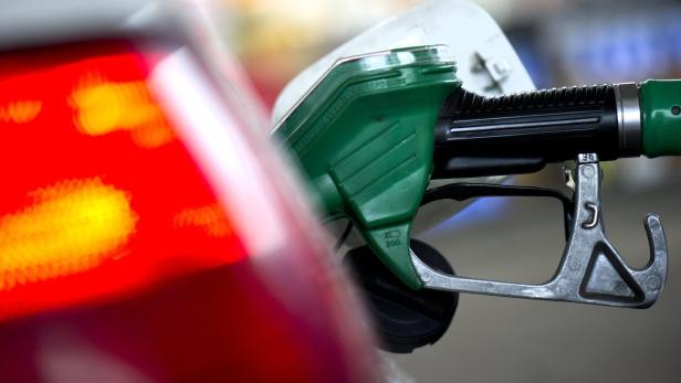 Diesel über 2,20 Euro: Finanzminister greifen zu diesem Mittel