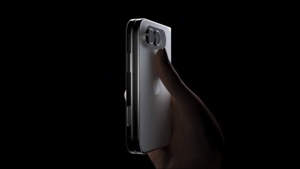 Der Leaker Majin hat neue Bilder vom iPhone Fold gepostet.