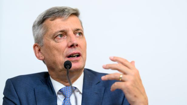 CAUSA PILNACEK: "BMJ-UNTERSUCHUNGSKOMMISSION PRÄSENTIERT ERGEBNISSE?: KREUTNER