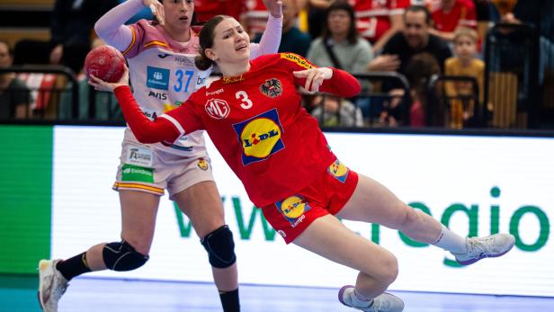 HANDBALL / EM-QUALIFIKATION / FRAUEN: ÖSTERREICH - SPANIEN