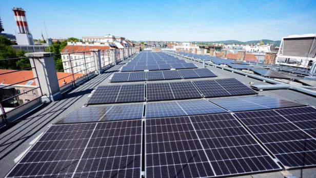 Photovoltaik-Anlage auf Dach